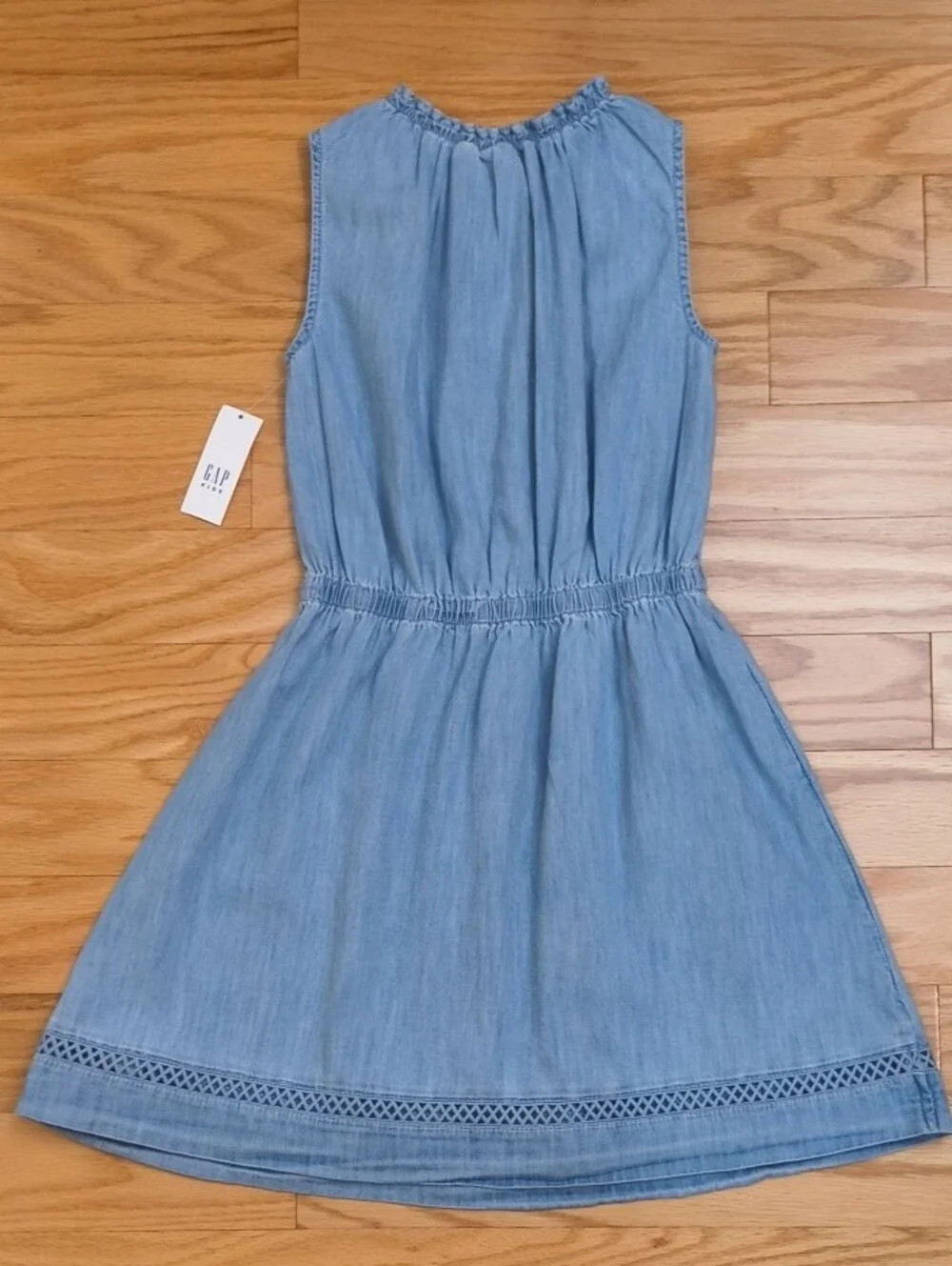 GAP Light Blue Chambray Sleeveless Girls Dress Size M 8/9 NWT